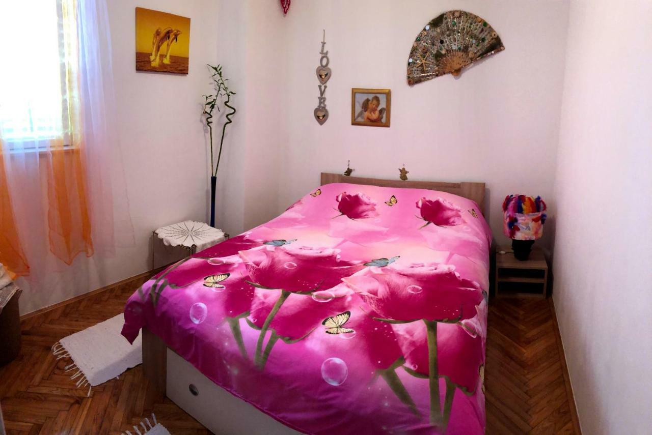 Guest House San Nikola Stari Grad  Exterior photo